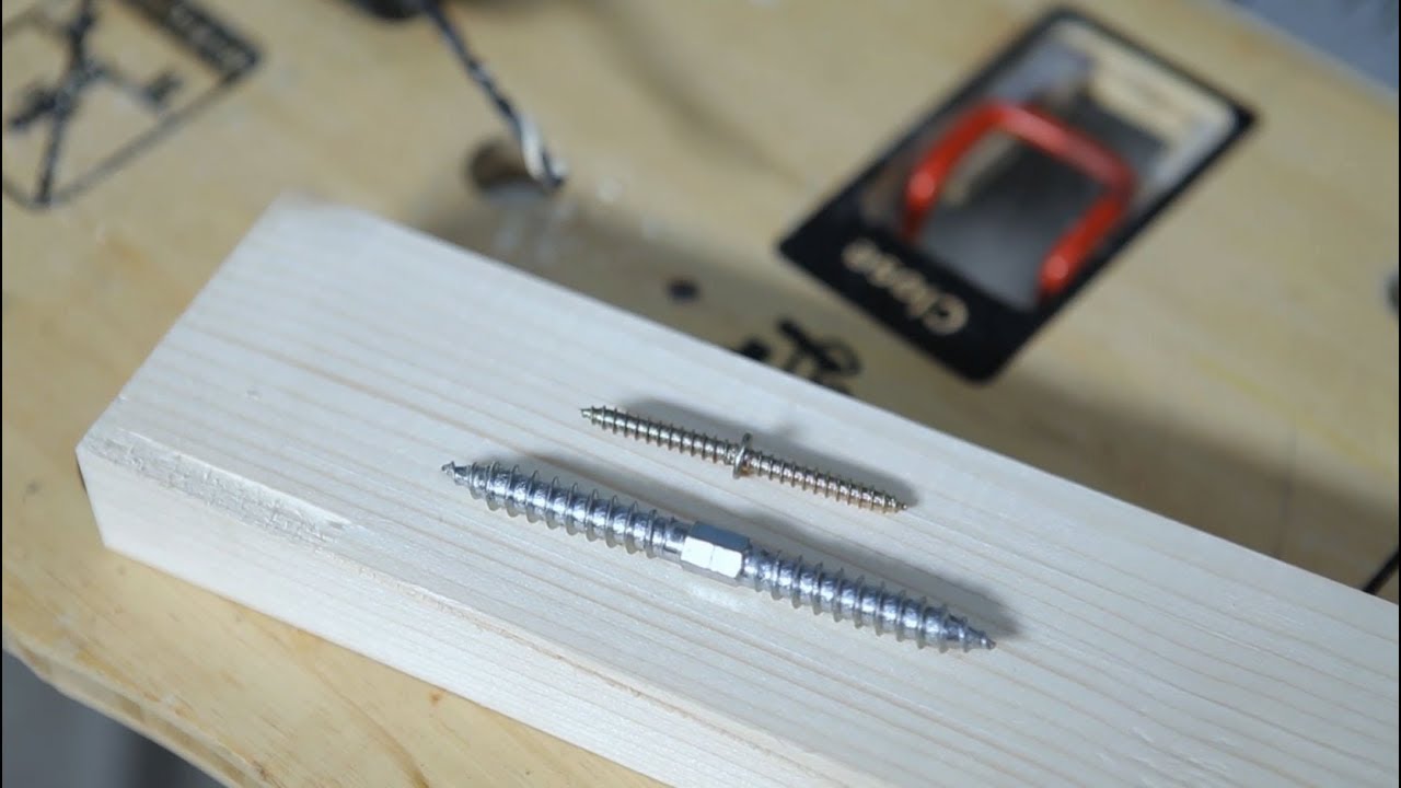 tornillo sin cabeza roscado en ambos extremos