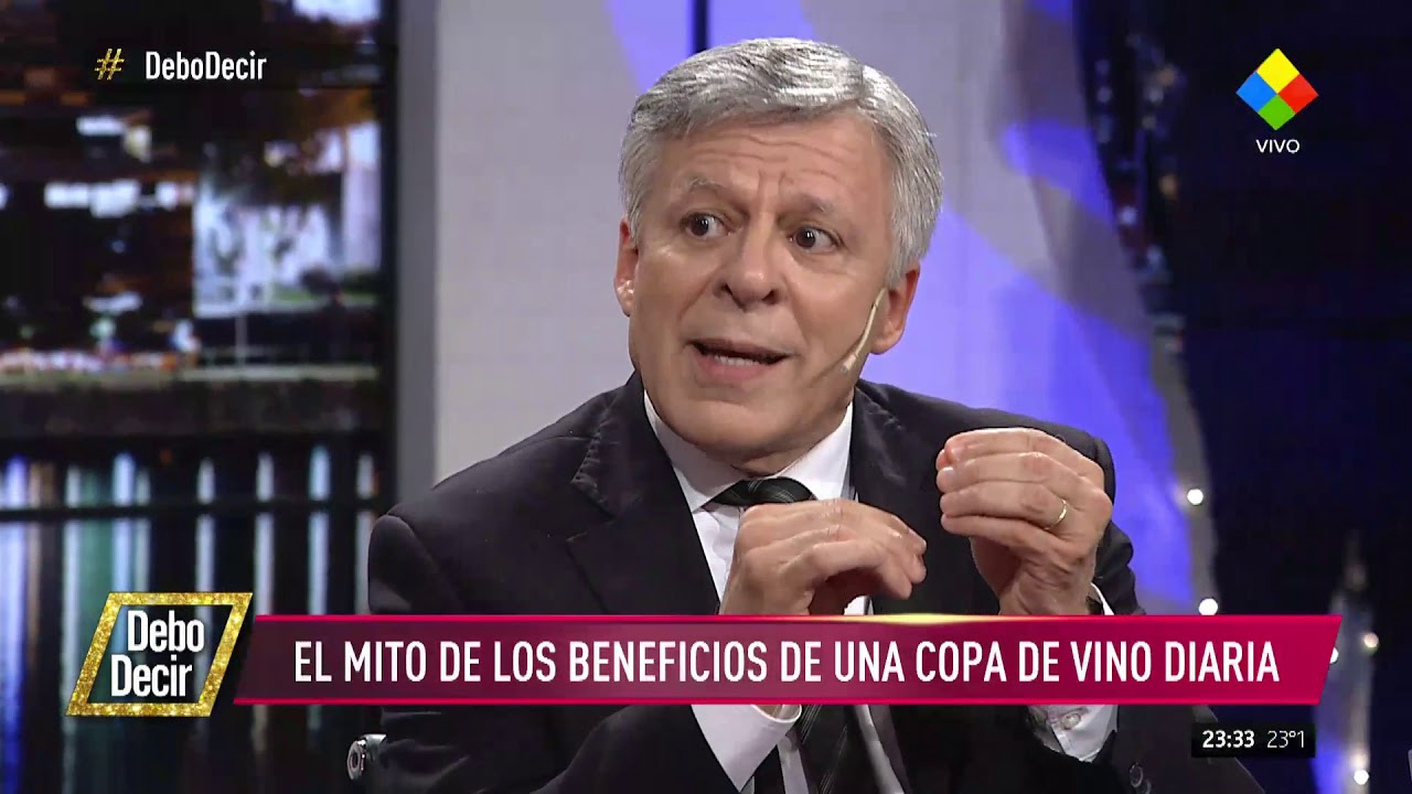 cuanto alcohol tiene una copa de vino tinto